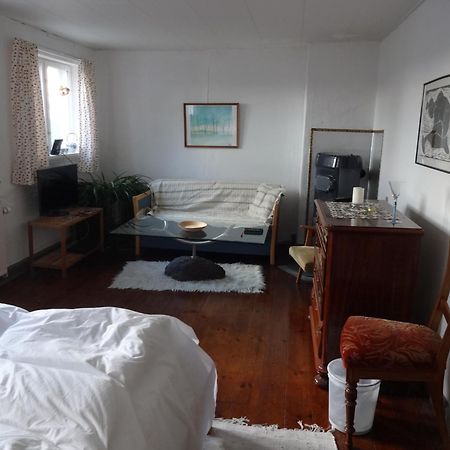 Aakirkeby Bed And Breakfast Dış mekan fotoğraf